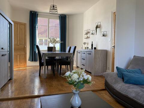 Successful Airbnb property: Completely renovated house on enclosed, quiet land in Saône Et Loire