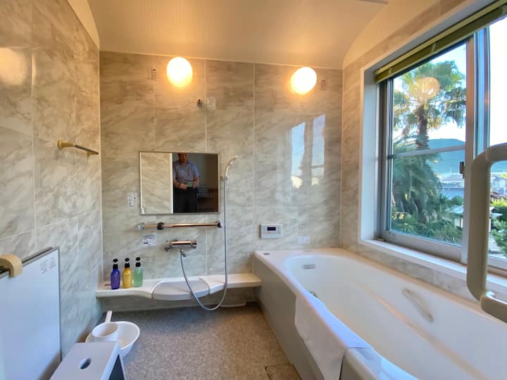 フルバスルーム