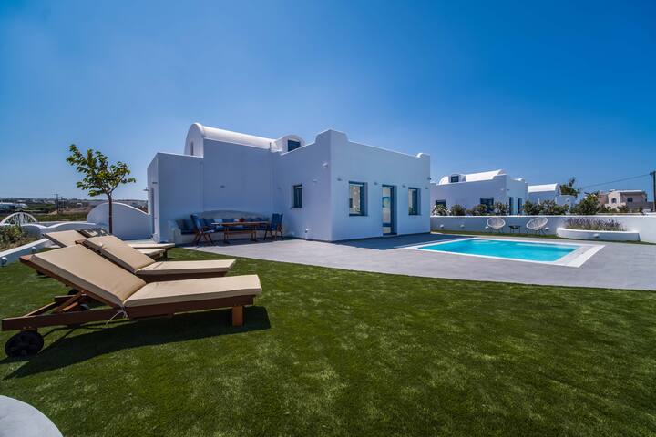 Kyklos villas – private heated pool Villa