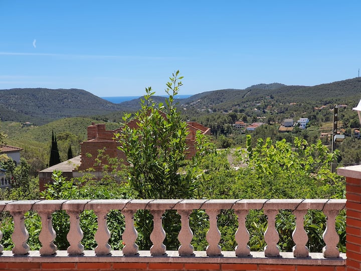 "Le petit paradis" in Olivella you espera!