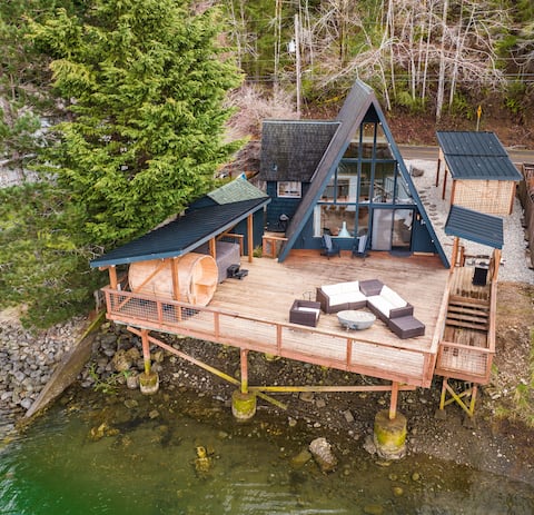 Waterfront A-Frame | Kayak, Hot Tub + Sauna