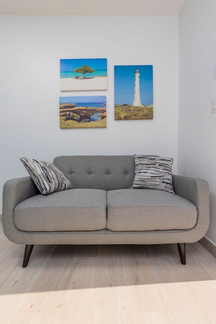 Sunset Lovers
Apartment 2 - Aruba