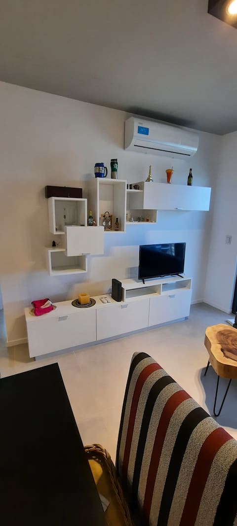 Popular Airbnb listing: # BEAUTIFUL APARTMENT 3 BRAND-NEW ROOMS in Tigre