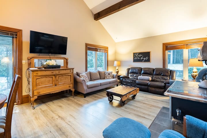 Living room 2