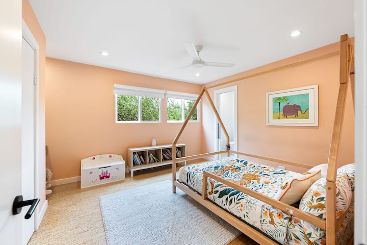 Dormitorio de tamaño completo 3
