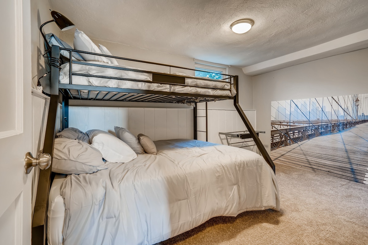 Literas hechas para recuerdos y espacio en el armario para todos.