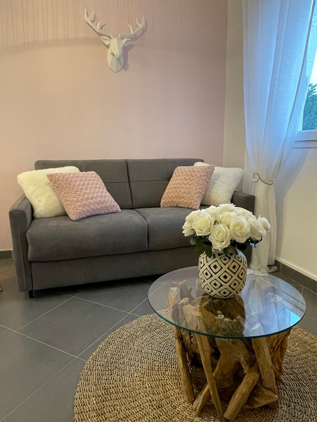 Airbnb performant: Superb comfortable studio with parking space à Aube
