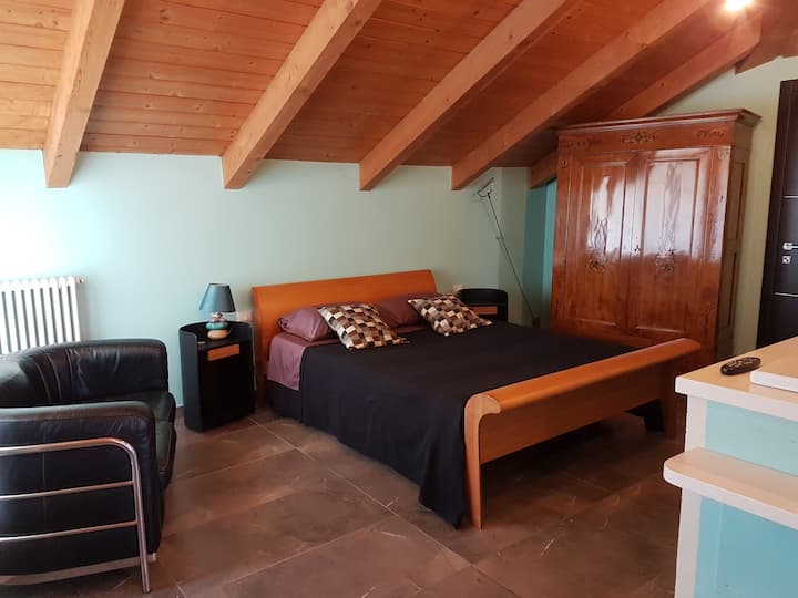 غرفة النوم 2