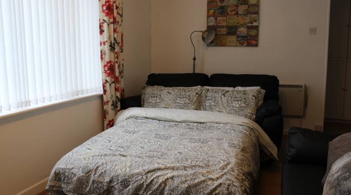 Schlafzimmer 2