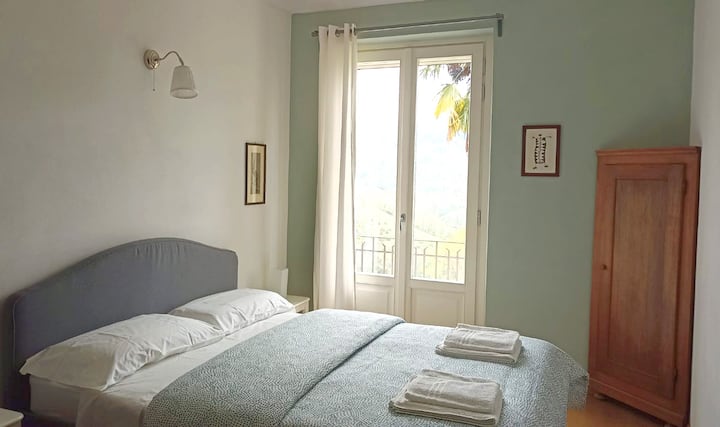 غرفة الزيتون