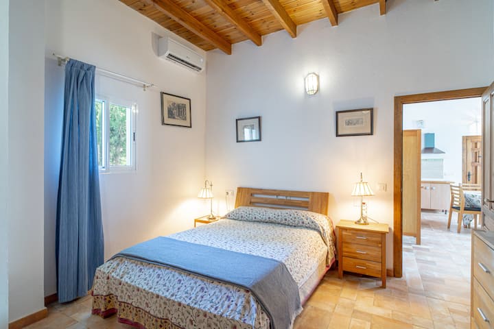 غرفة النوم 1