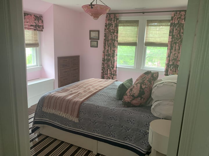 Master bedroom with brand new king mattress attached to a luxury full bathroom 