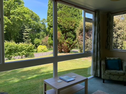 Ruthern Valley Cabin, a budget rural 2 bed escape.