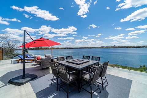 LAKEFRONT, RAMSEY LAKE ROOFTOP DECK GORGEOUS VIEWS