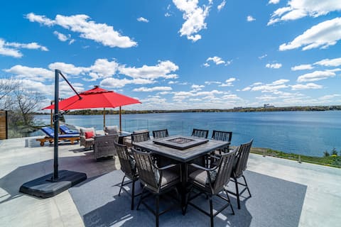 LAKEFRONT, RAMSEY LAKE ROOFTOP DECK GORGEOUS VIEWS
