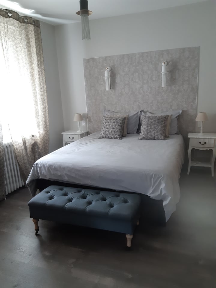 Chambre D'hôtes : Chic à La Française - Le Mans