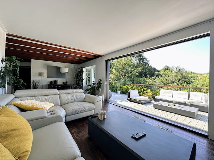 Tranquil & Secluded Retreat In Topanga - Topanga, CA