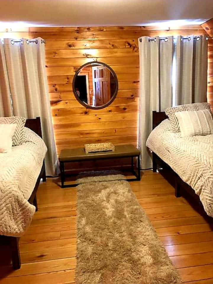 Ika -2 palapag, silid - tulugan #3