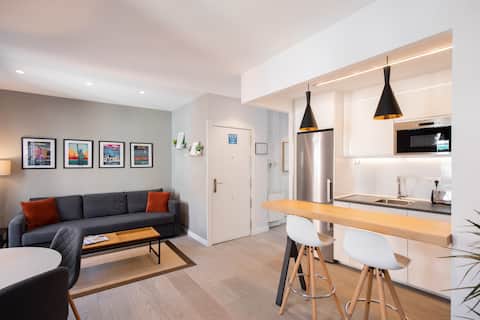 Airbnb con mejor rendimiento: Roman Forum Apartment • Zaragoza City Centre en Zaragoza