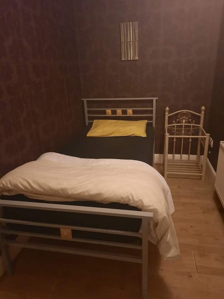 Ashford Holiday Rentals & Homes England, United Kingdom Airbnb