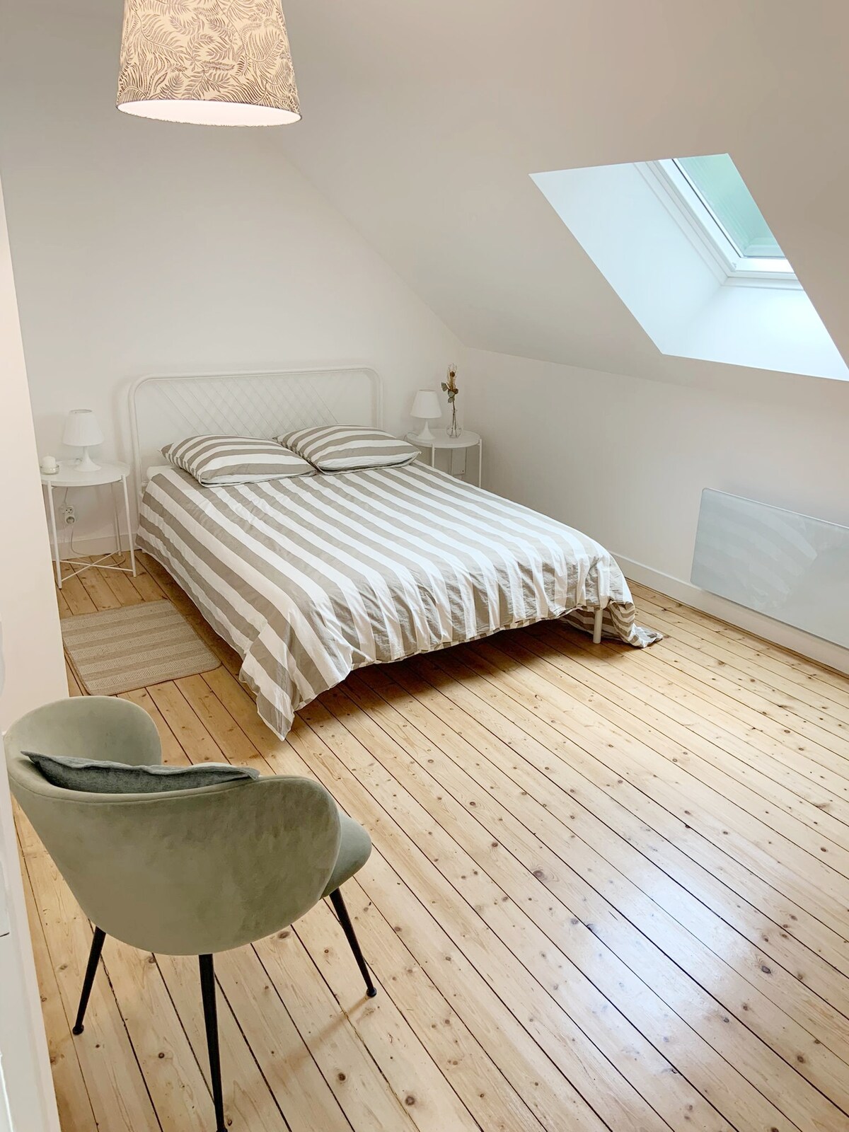 საძინებელი 4