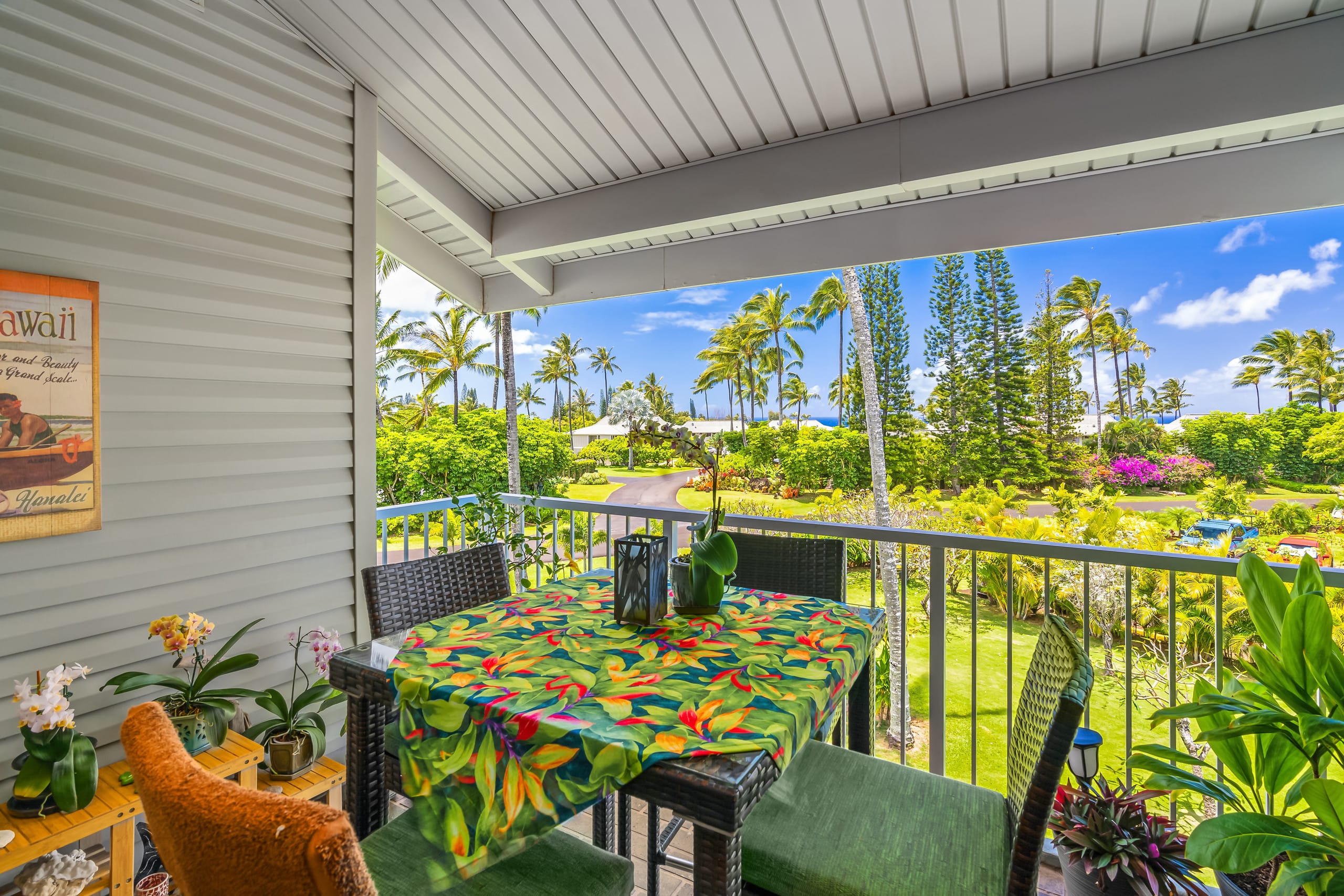 Condo in Princeville · ★4.83 · 2 bedrooms · 3 beds · 2 private baths - Image 8