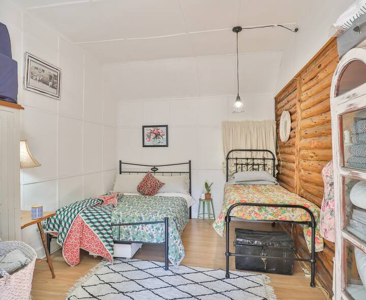 Balranald Shire Council Holiday Rentals & Homes Australia Airbnb