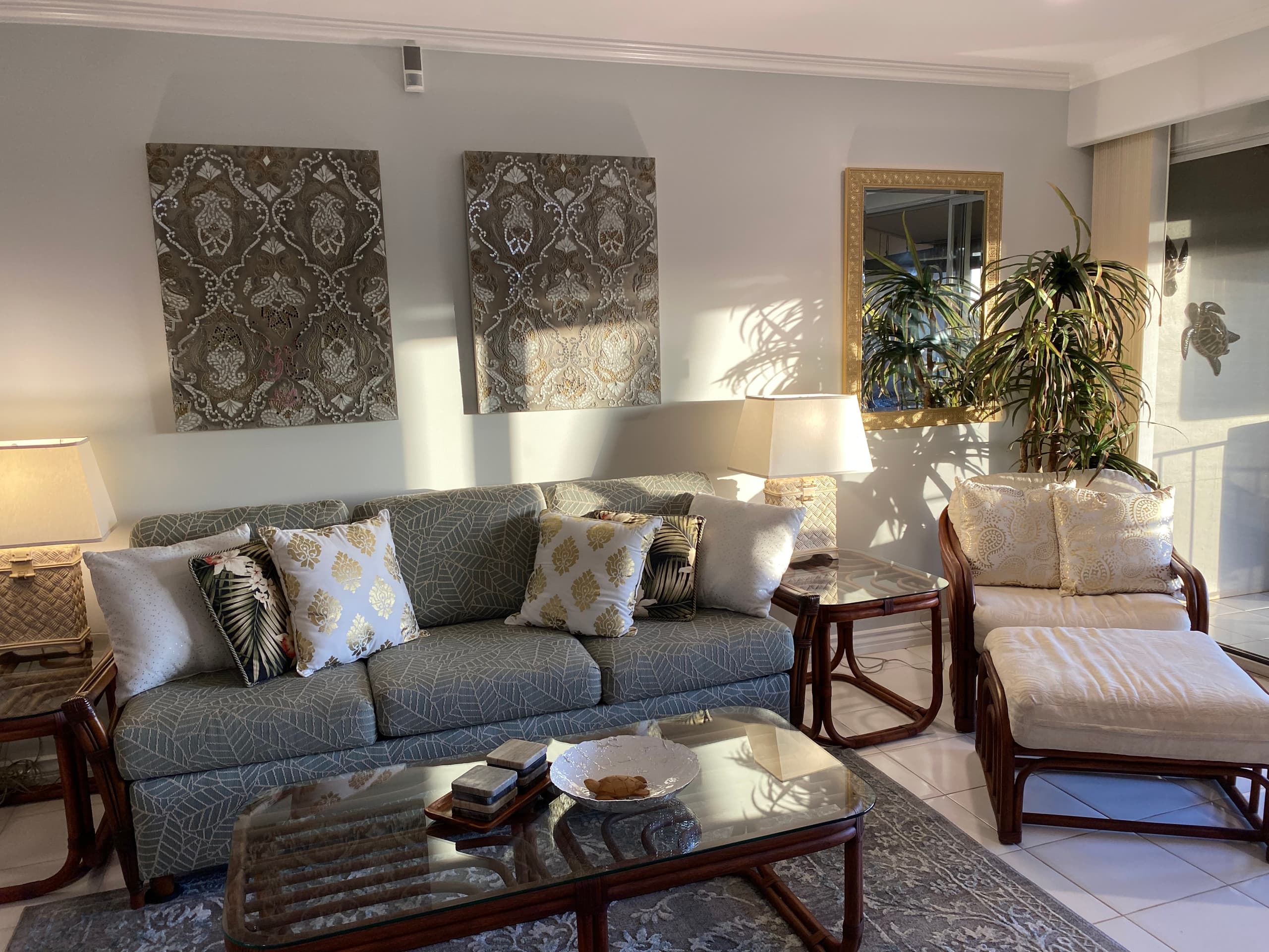 Condo in Lahaina · ★4.95 · Studio · 2 beds · 1 bath - Image 11