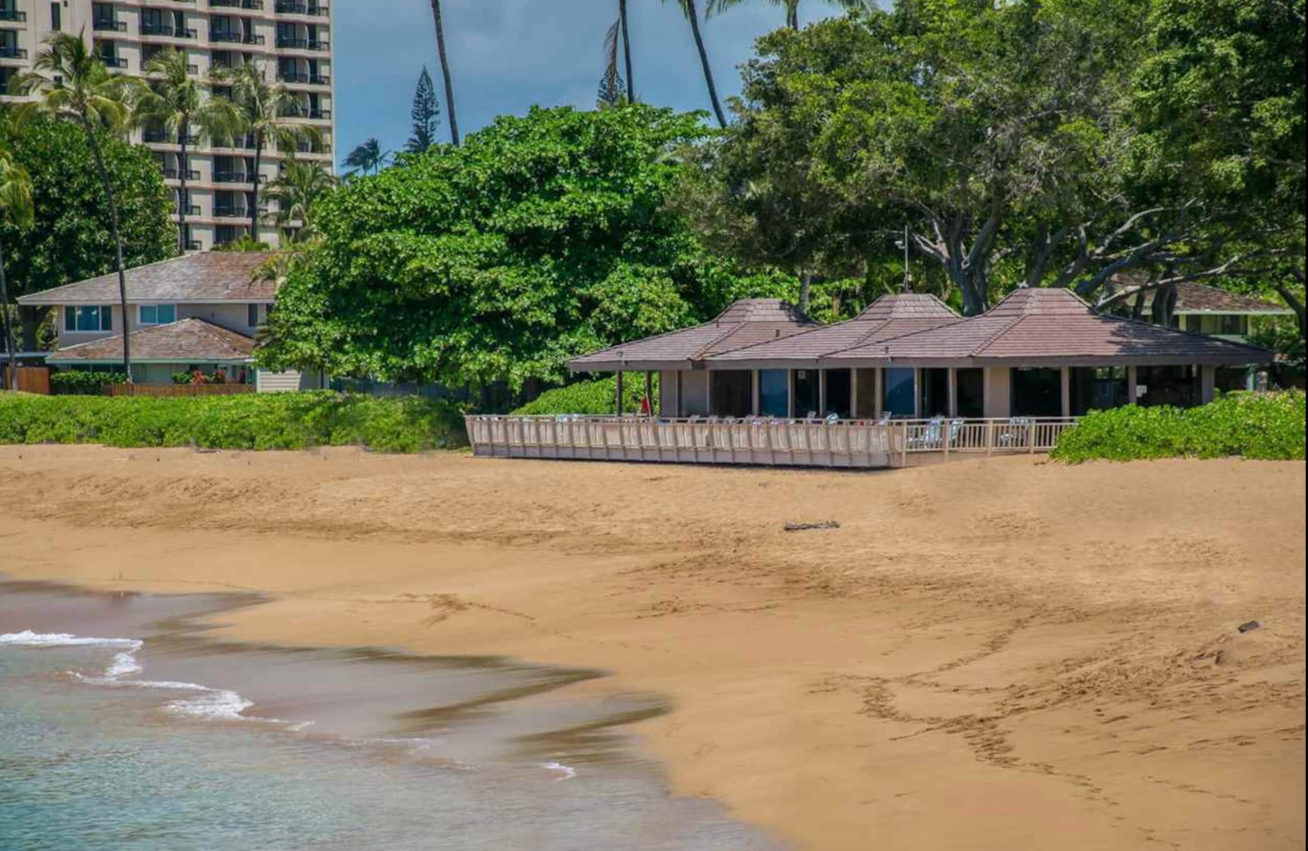 Condo in Lahaina · ★4.95 · Studio · 2 beds · 1 bath - Image 31