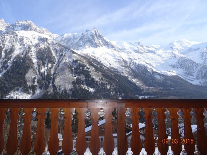 La Chaille De Jérôme à Chamonix Mont-blanc. - シャモニー