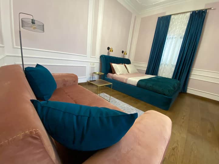 Pirosmani Suite Tbilisi City Center - Tbilisi