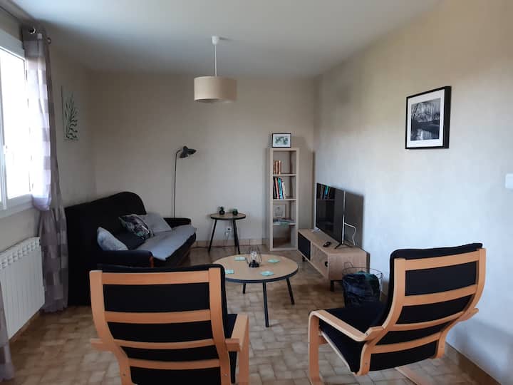 Jolie Maison Au Calme Pour 4 Personnes - Pont-de-Chéruy