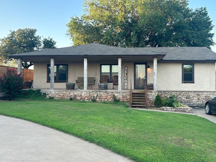 Guthrie Vacation Rentals & Homes Oklahoma, United States Airbnb