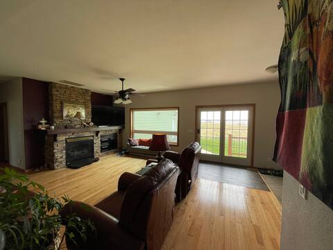 Canyon Casa: 3 bedroom home with amazing views