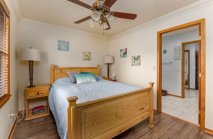 306 Chigley - First bedroom by the front door. 