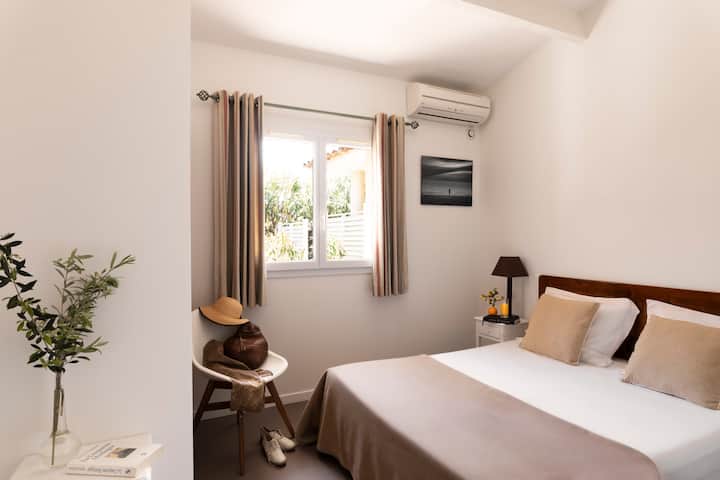 Спалня 1.
1 двойно легло