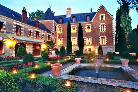 Large family home near the historic center.