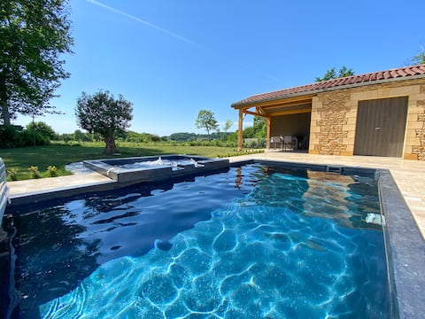 Modern villa, new jacuzzi pool.