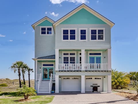 Mermaid Castle | Stunning Beachfront Home