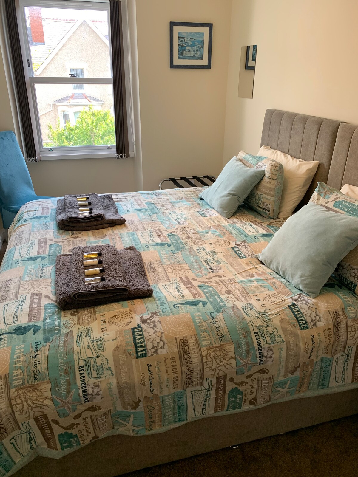 Ty Capel 3, 2 bed central Llandudno apartment Apartments for Rent in