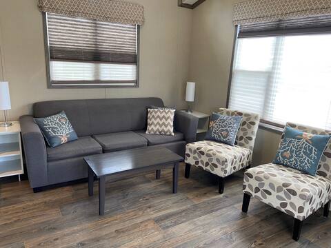 3-bdrm Vacation Cottage at Sherkston Resort