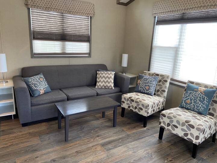 3bdrm Vacation Cottage at Sherkston Resort Cottages for Rent in Port