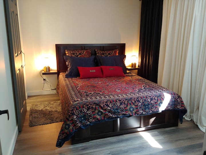 8 Best Airbnb Vacation Rentals In Boucherville, Canada Updated 2024