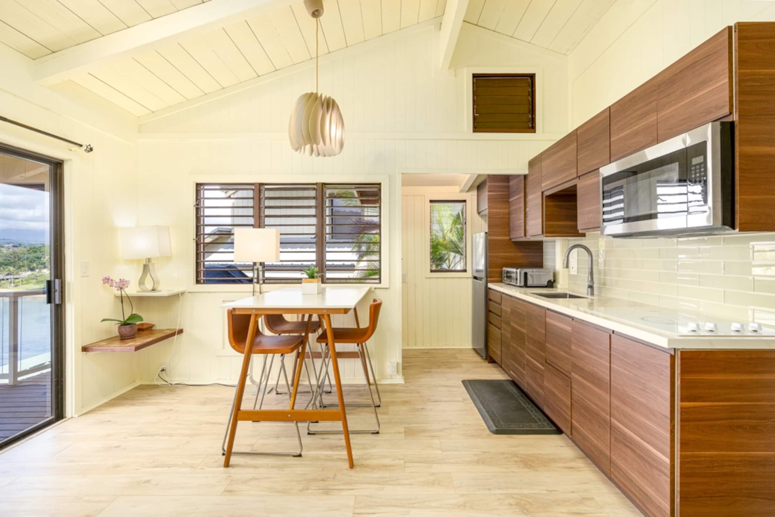 Condo in Lihue · ★4.54 · 1 bedroom · 2 beds · 1 bath - Photo 6