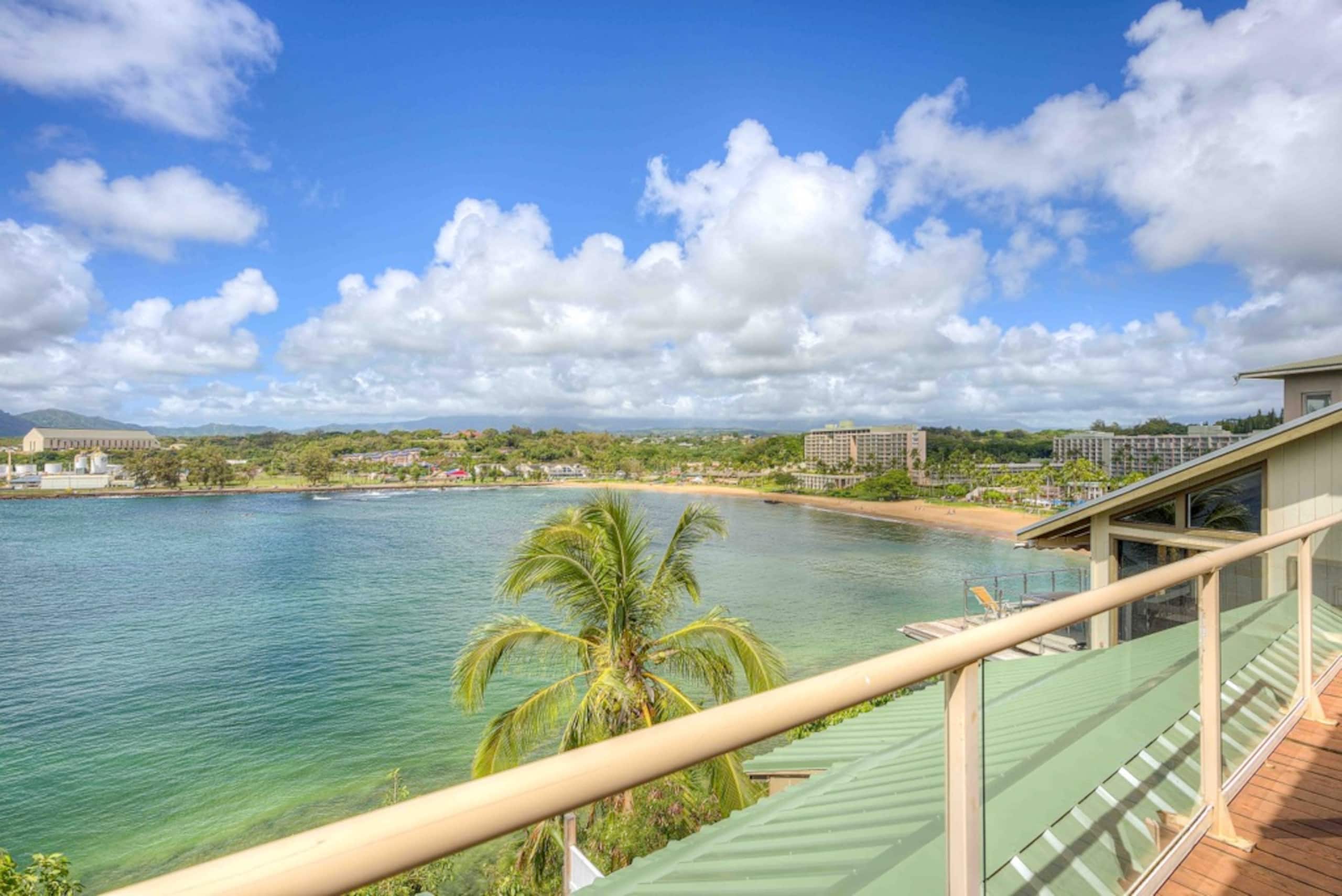 Condo in Lihue · ★4.54 · 1 bedroom · 2 beds · 1 bath - Photo 8