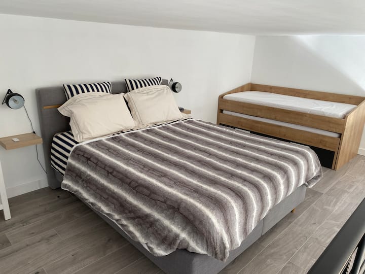 Dhomë gjumi