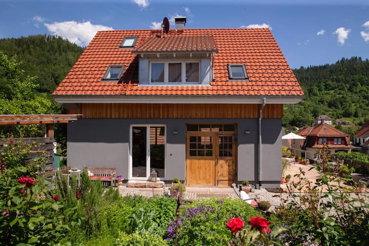 Alte Werkstatt - Loft in the Black Forest
