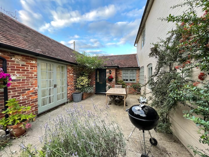 Midhurst Holiday Rentals & Homes England, United Kingdom Airbnb