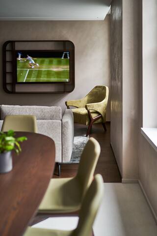 Central Fitzrovia – Large 3 Bed, 2 bathroom gallery image 3