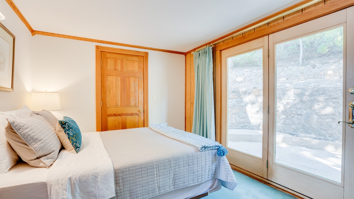 El dormitorio número dos cuenta con acceso a la entrada para cargar y descargar fácilmente